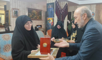 استاد دانشگاهی که هیچ یک از مسئولان، همکاران و دانشجویان دانشگاه نمی دانستند فرزند وزیر دفاع است.